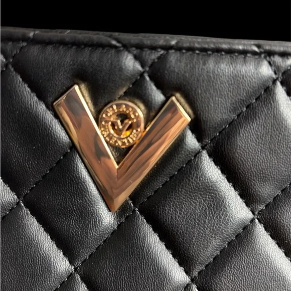 Elegant Black Quilted Women's Bag - Picture 5 of 10